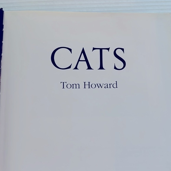 CATS By Tom Howard 1992 Coffee Table Picture Book 14” x 10” - Picture 5 of 6